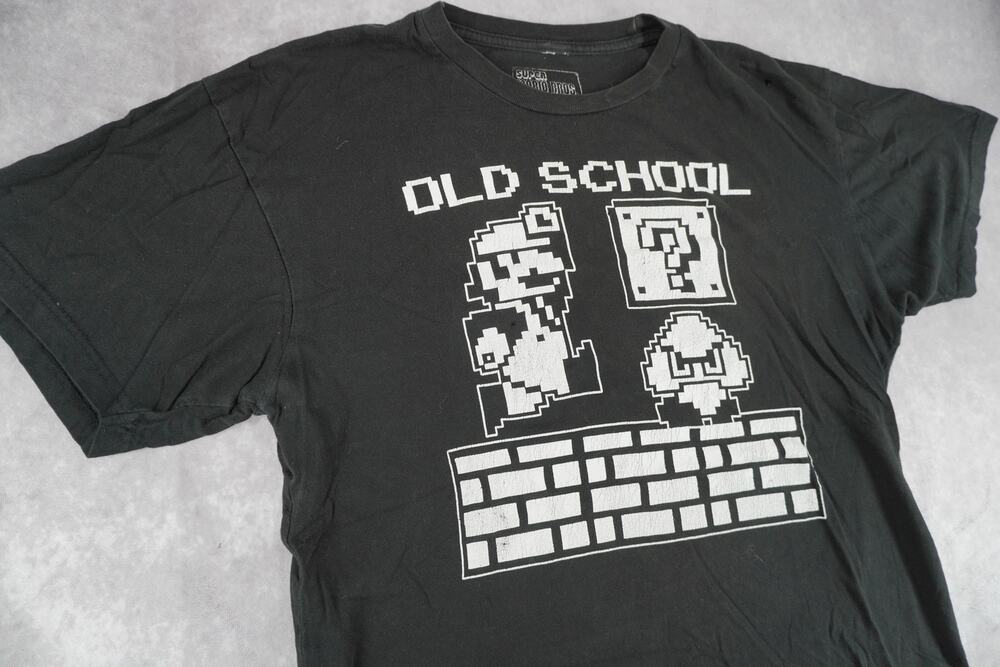 Super Mario Bros Old School Graphic T Shirt Mens Medium Nintendo Retro Gaming